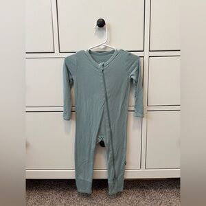 Kyte baby romper